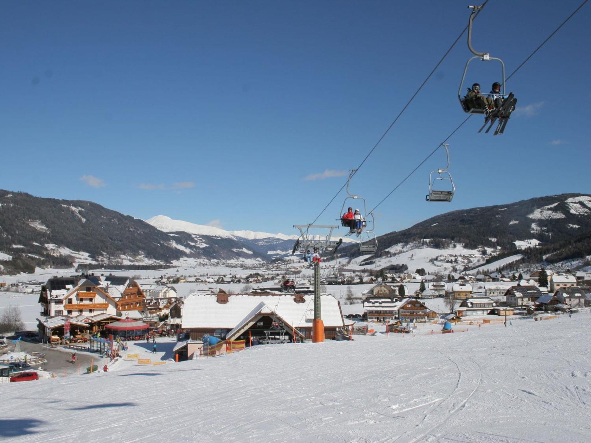 Apartment Close To Skiing Sankt Margarethen im Lungau Luaran gambar